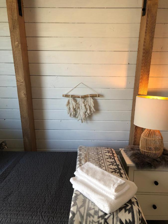 Maison Solange-Red Barn Farmhouse Style- Moonridge Big Bear City Bagian luar foto