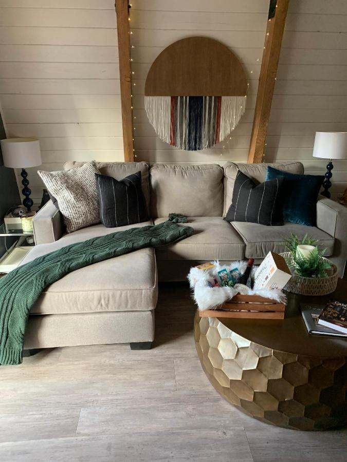 Maison Solange-Red Barn Farmhouse Style- Moonridge Big Bear City Bagian luar foto